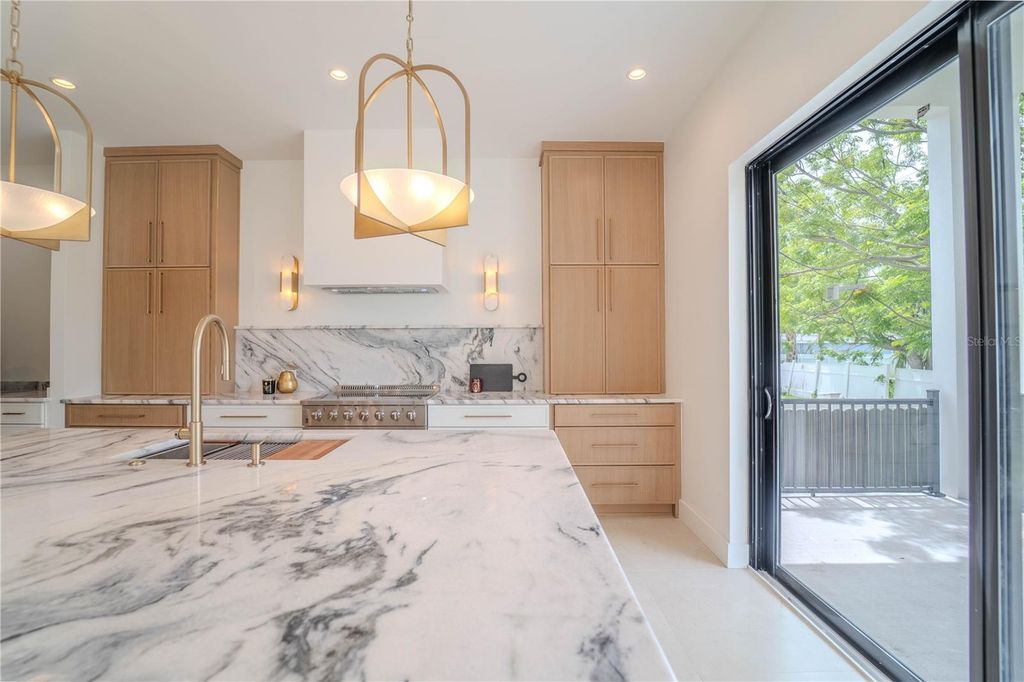 Image 20 of property listing at 4502 S SHAMROCK ROAD, Tampa, FL 33611