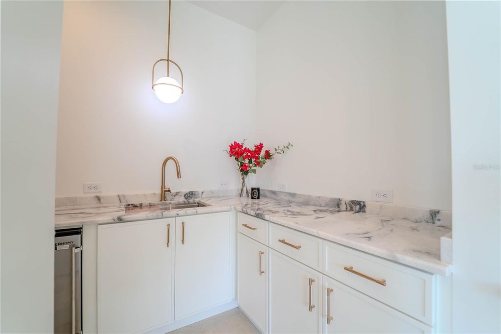 Image 25 of property listing at 4502 S SHAMROCK ROAD, Tampa, FL 33611