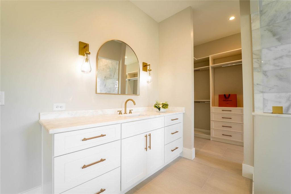 Image 35 of property listing at 4502 S SHAMROCK ROAD, Tampa, FL 33611