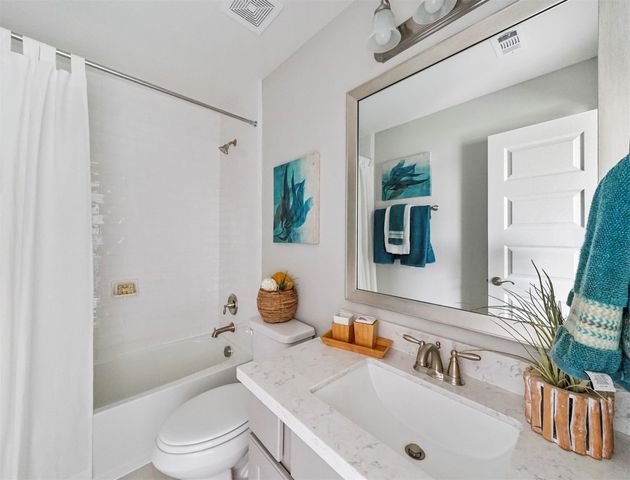 3018 Tres Olivos Drive, Houston, TX 77047