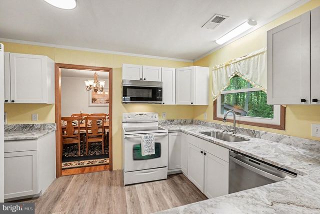 306 LIBERTY RD, Reedville, VA 22539