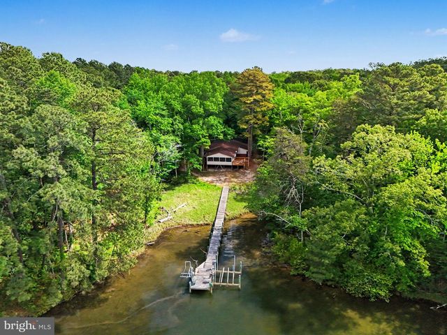 306 LIBERTY RD, Reedville, VA 22539