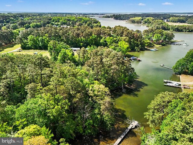 306 LIBERTY RD, Reedville, VA 22539