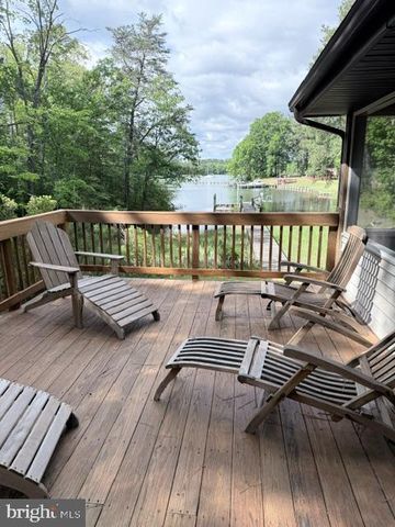 306 LIBERTY RD, Reedville, VA 22539