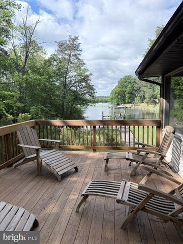 306 LIBERTY RD, Reedville, VA 22539