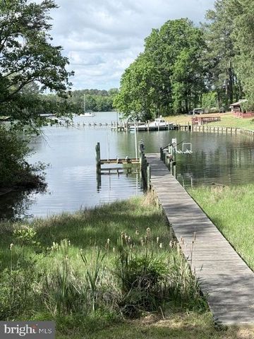 306 LIBERTY RD, Reedville, VA 22539