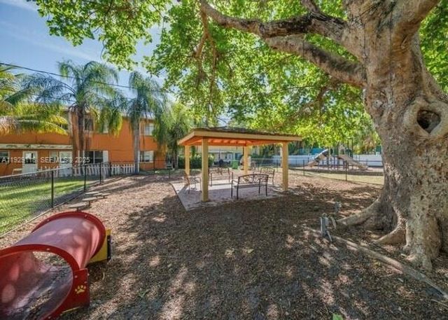 5155 NE 3rd CT 2, Miami, FL 33137