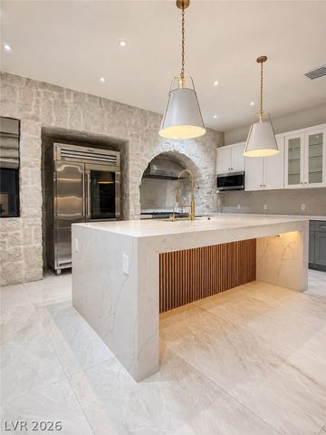 2577 Red Arrow Drive, Las Vegas, NV 89135