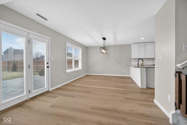 12626 Wolf Run Road, Noblesville, IN 46060