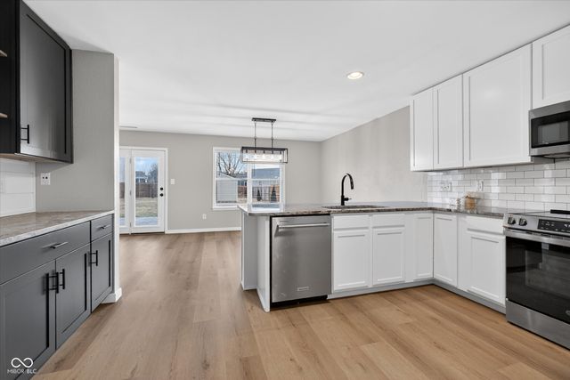 12626 Wolf Run Road, Noblesville, IN 46060