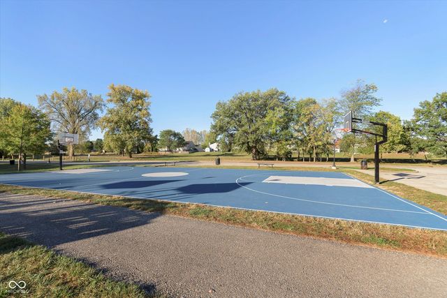 12626 Wolf Run Road, Noblesville, IN 46060