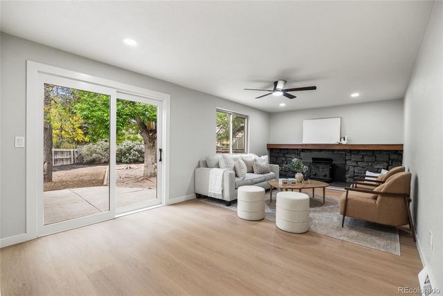 10439 Independence Street, Broomfield, CO 80021