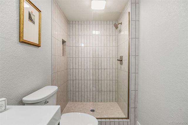 10439 Independence Street, Broomfield, CO 80021