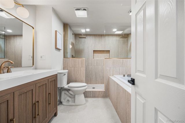 10439 Independence Street, Broomfield, CO 80021
