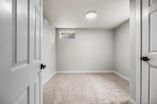 10439 Independence Street, Broomfield, CO 80021