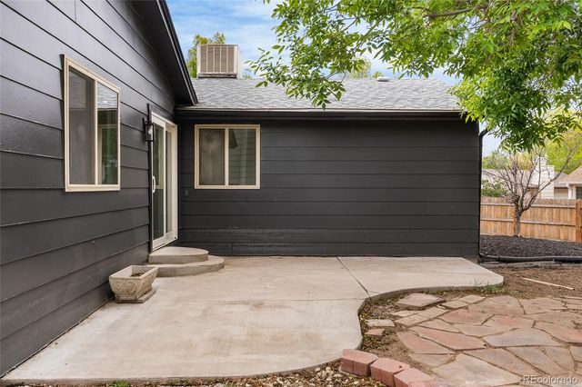 10439 Independence Street, Broomfield, CO 80021