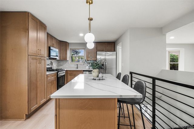 10439 Independence Street, Broomfield, CO 80021
