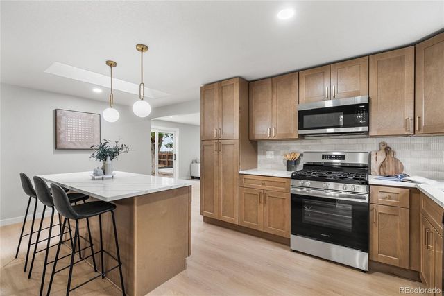 10439 Independence Street, Broomfield, CO 80021