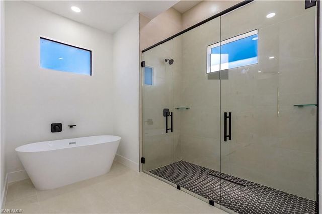 1403 NE 18th TER, Cape Coral, FL 33909