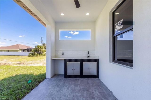 1403 NE 18th TER, Cape Coral, FL 33909