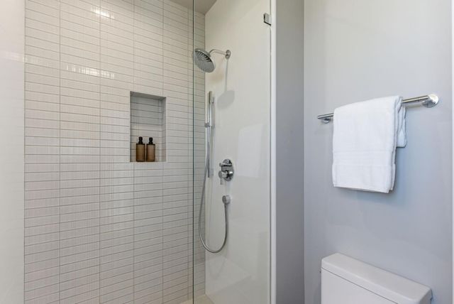 1433 Floribunda Avenue 8, Burlingame, CA 94010