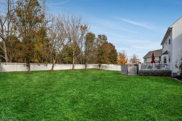 53 Winchester Ave, Mansfield Twp., NJ 07840