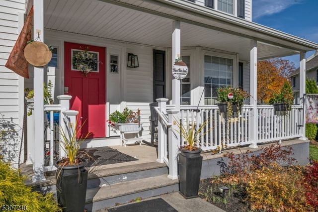 53 Winchester Ave, Mansfield Twp., NJ 07840