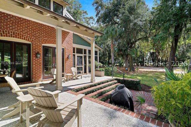 18 High Hope Way, Bluffton, SC 29910