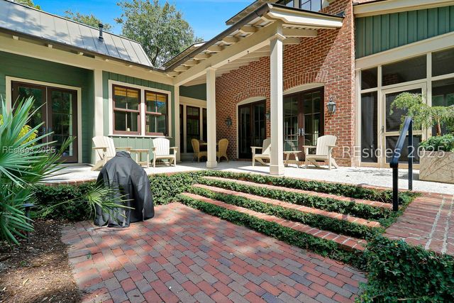 18 High Hope Way, Bluffton, SC 29910