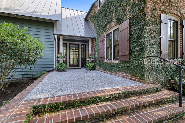 18 High Hope Way, Bluffton, SC 29910