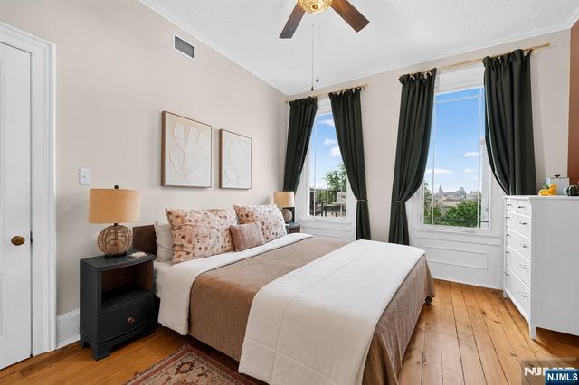 254 Ogden Avenue, Jersey City, NJ 07307