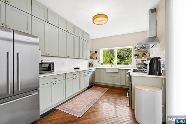 254 Ogden Avenue, Jersey City, NJ 07307