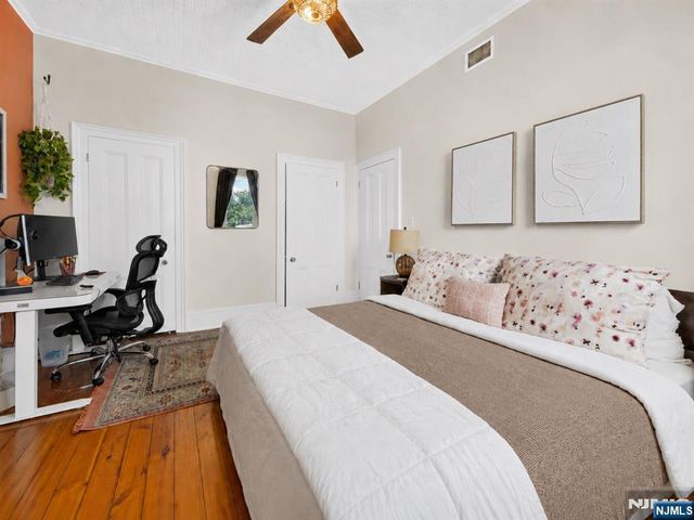 254 Ogden Avenue, Jersey City, NJ 07307