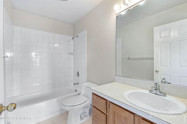 3710 Runestad Circle, Anchorage, AK 99502