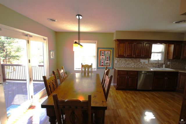 11311 Lakeview Drive, Manhattan, KS 66503