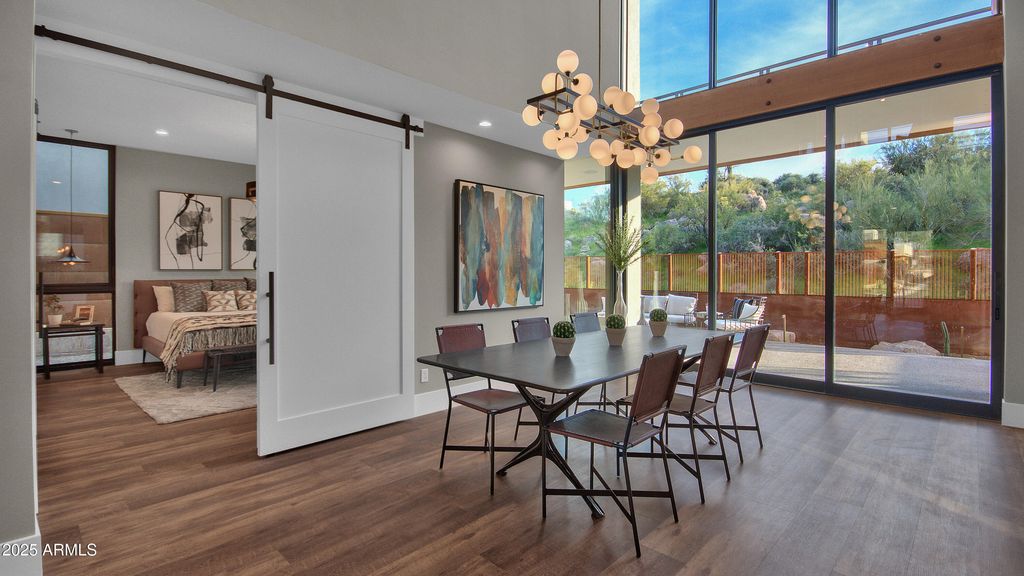 Image 10 of property listing at 6525 E CAVE CREEK Road 14, Cave Creek, AZ 85331