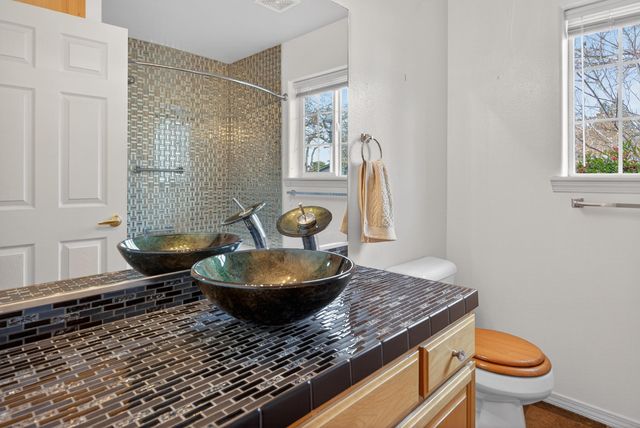 460 Clay Street, Ashland, OR 97520