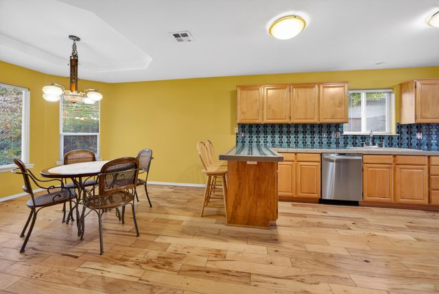 460 Clay Street, Ashland, OR 97520