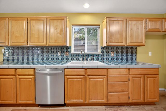 460 Clay Street, Ashland, OR 97520