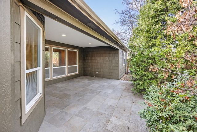 460 Clay Street, Ashland, OR 97520