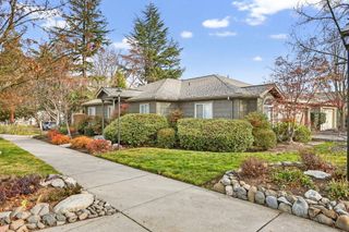 460 Clay Street, Ashland, OR 97520