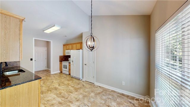 8321 Suttonview Drive, Charlotte, NC 28269
