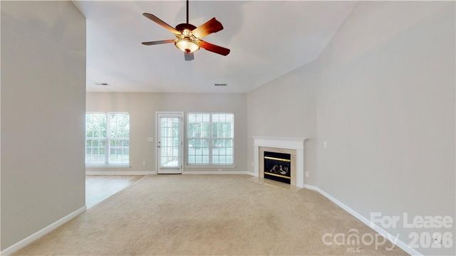 8321 Suttonview Drive, Charlotte, NC 28269