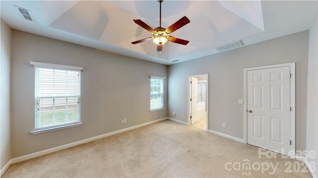 8321 Suttonview Drive, Charlotte, NC 28269