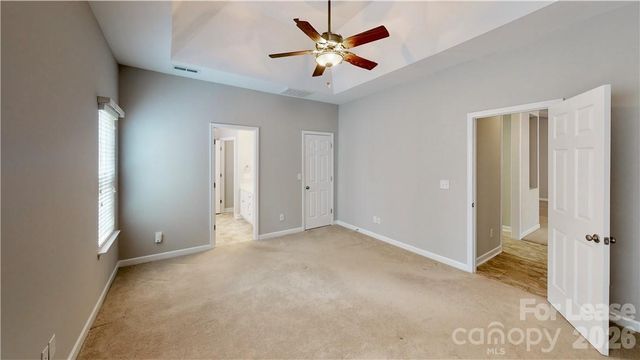 8321 Suttonview Drive, Charlotte, NC 28269
