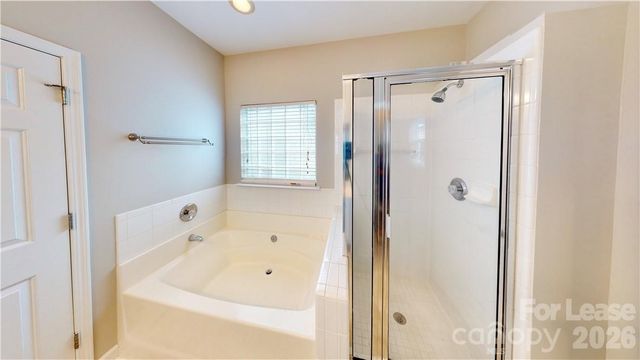 8321 Suttonview Drive, Charlotte, NC 28269