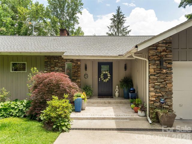 30 W Fairway Drive, Etowah, NC 28729