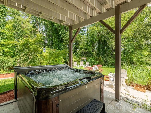 30 W Fairway Drive, Etowah, NC 28729