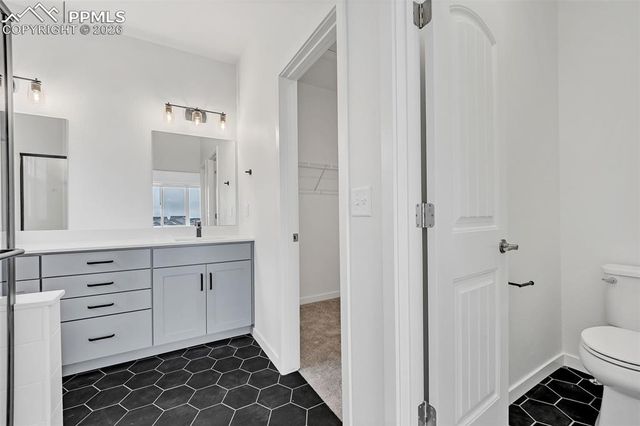 8172 Manor House Way, Colorado Springs, CO 80908