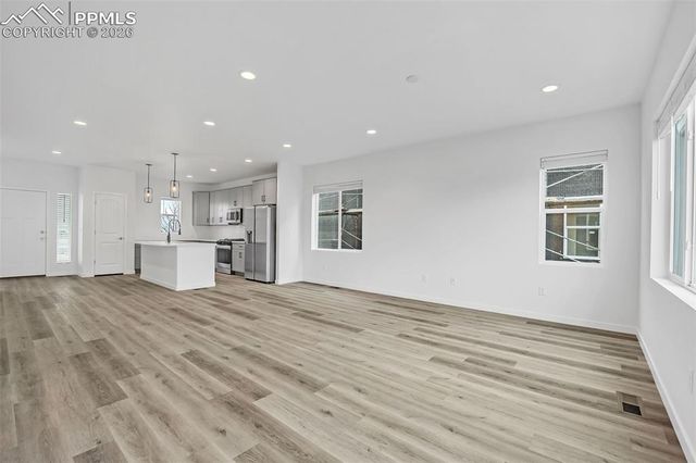 8172 Manor House Way, Colorado Springs, CO 80908